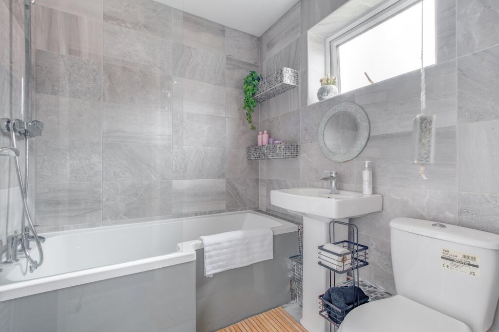 Patch Lane, Oakenshaw, Redditch, B98