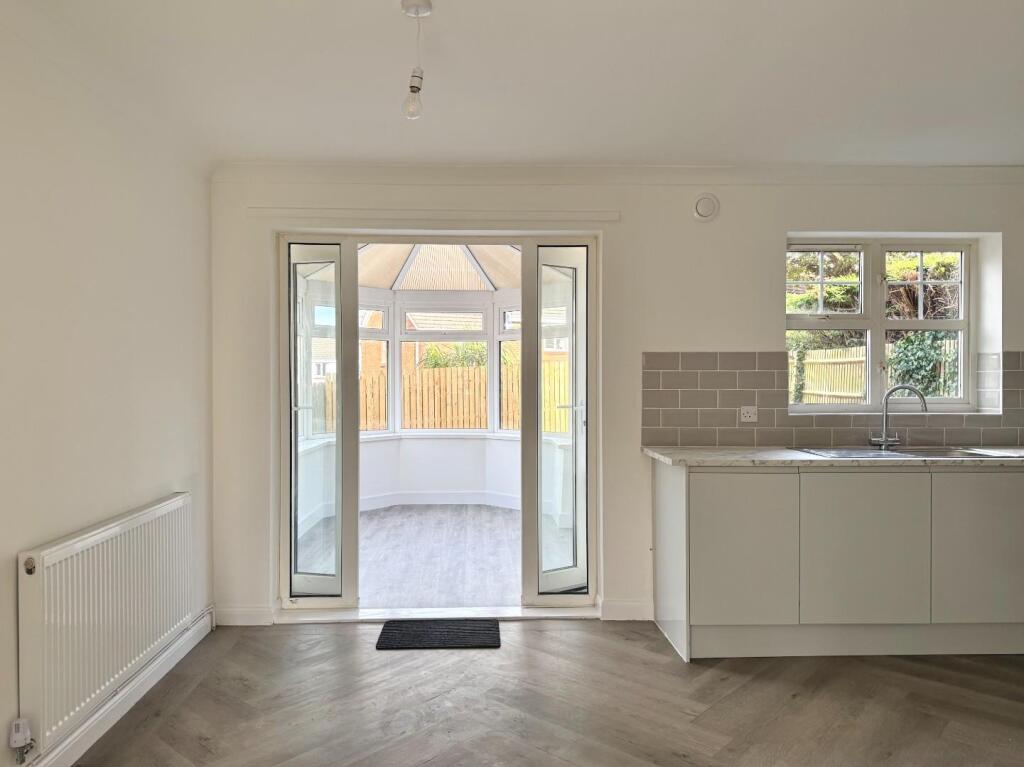 Open Plan Dining Room/Kitchen