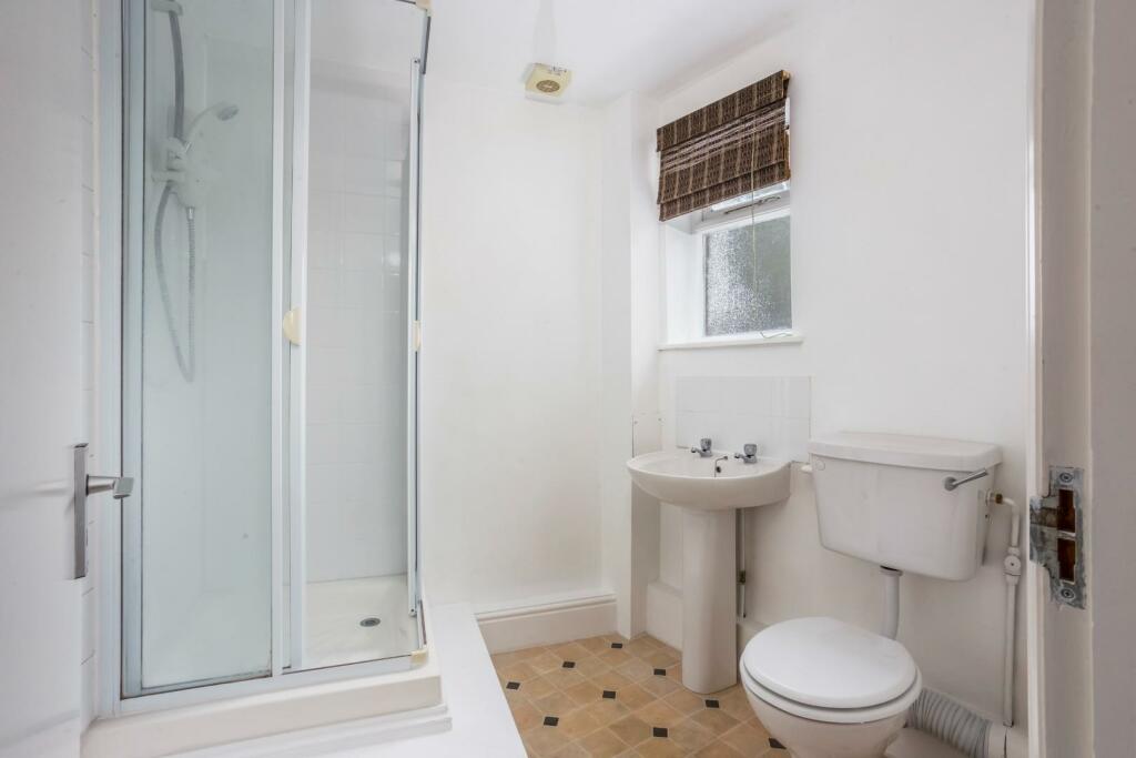 78788_2A Ayleswade Road(25).jpg