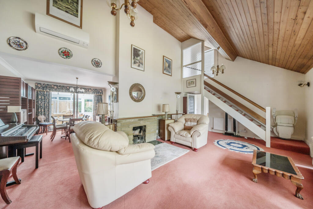 1347632-11-68b703...