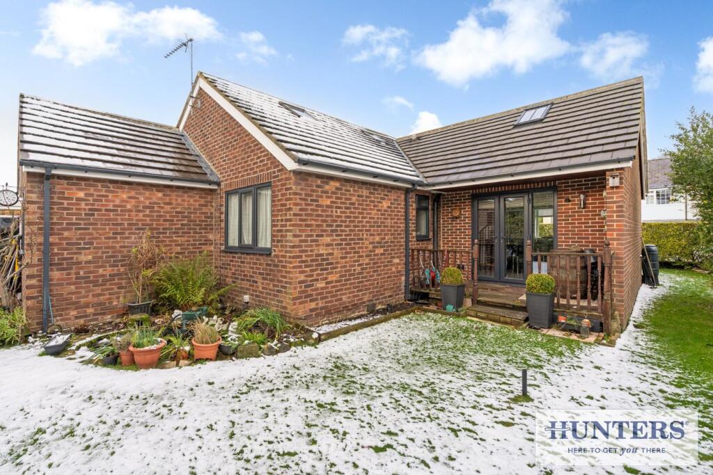 100878_1 Peasehill Close Rawdon-11 - Copy_low.jpg