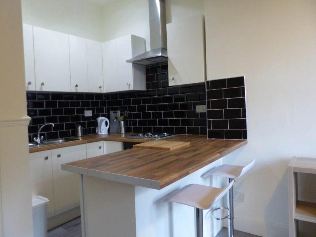 breakfast bar