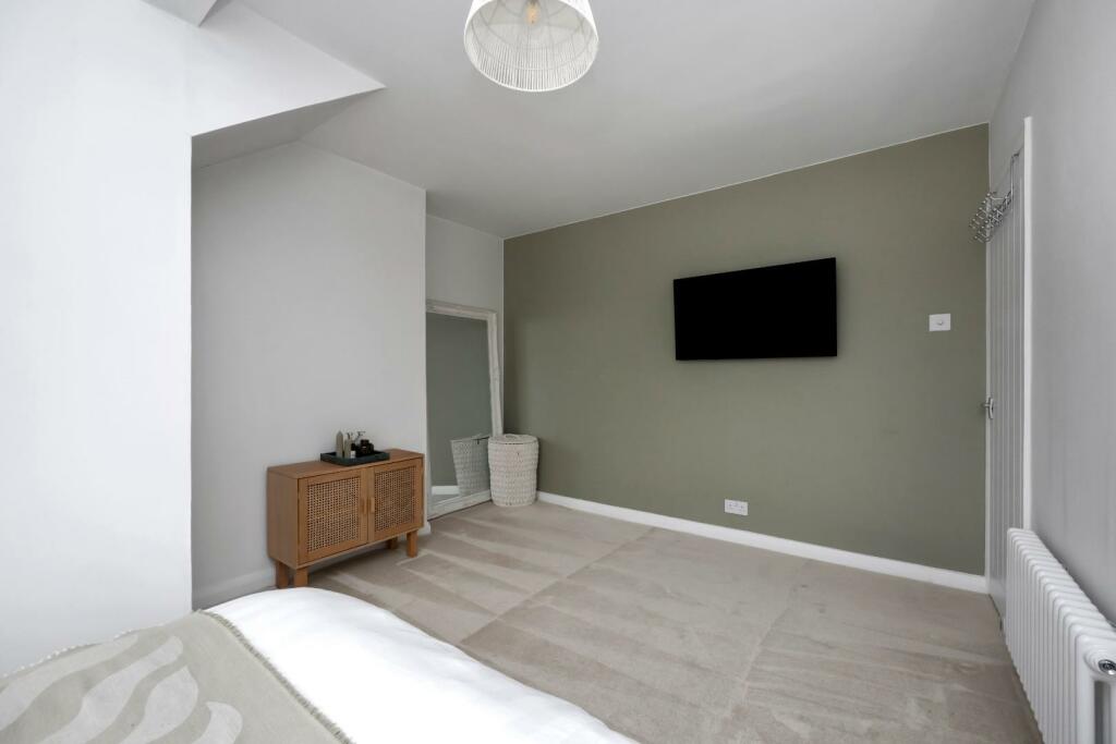 Seafield Road (23).JPG