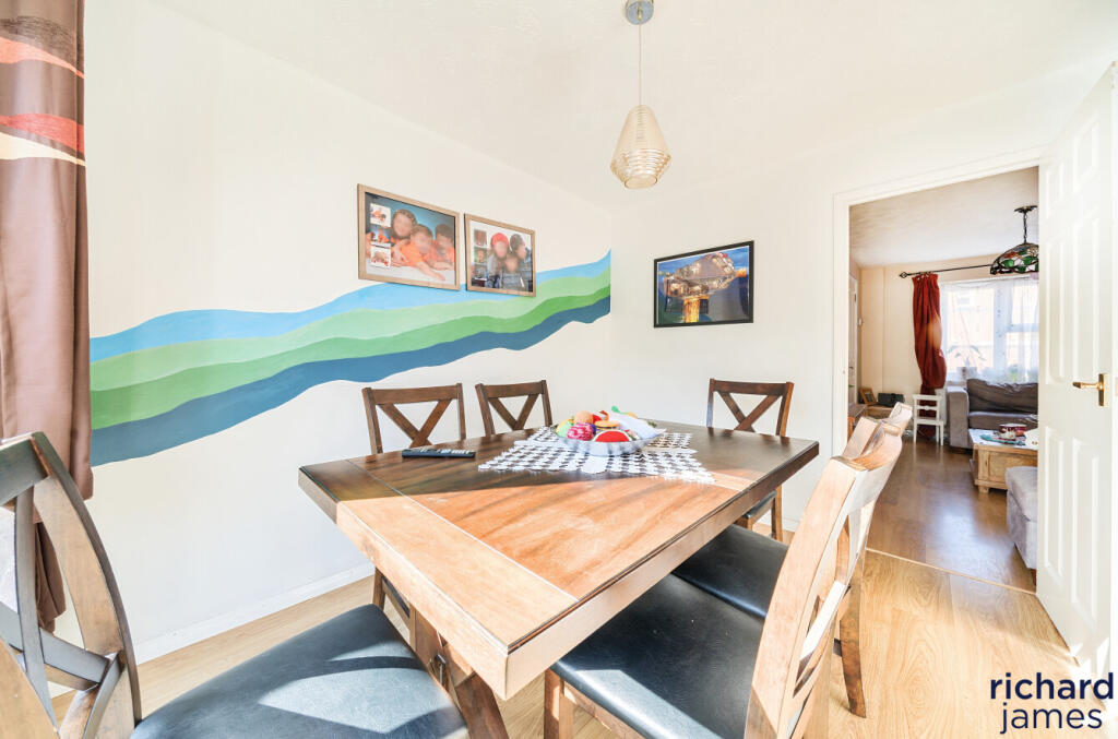 47bc77df23a94e48b7e33c2667e7e1f3