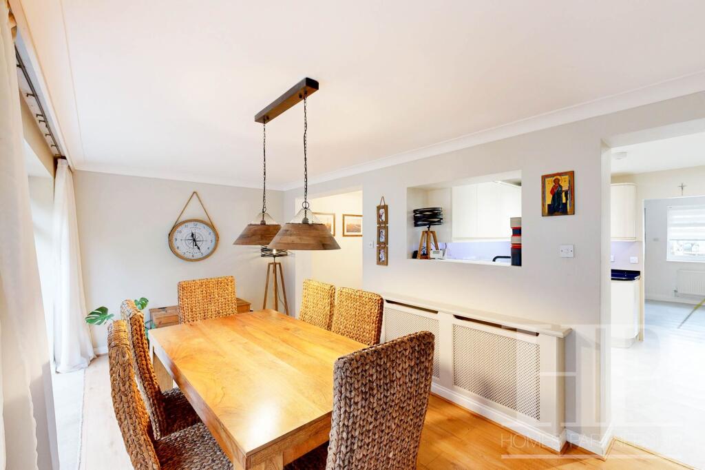 Family room/dining area