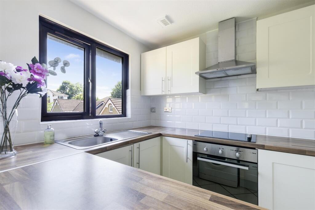 TURNPIKE LANE 5 - (18).jpg