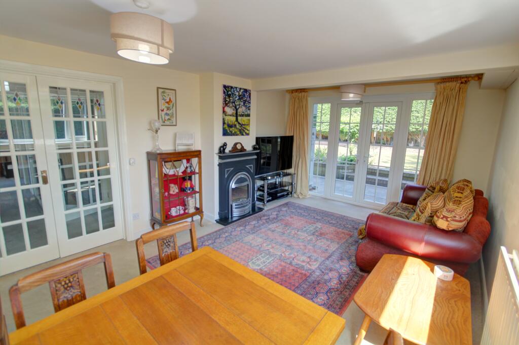 2nd Reception Room B