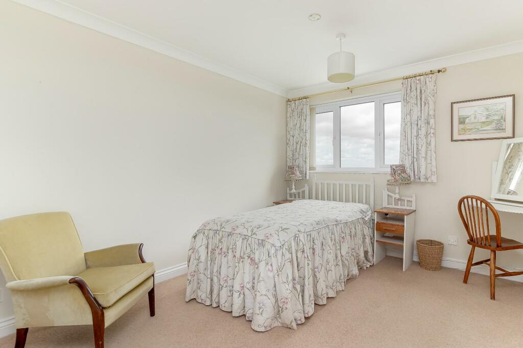 Bedroom 2.jpg