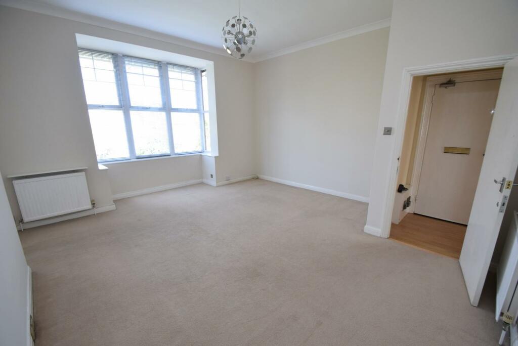 1 54 Carew Road - 4 bedroom.JPG