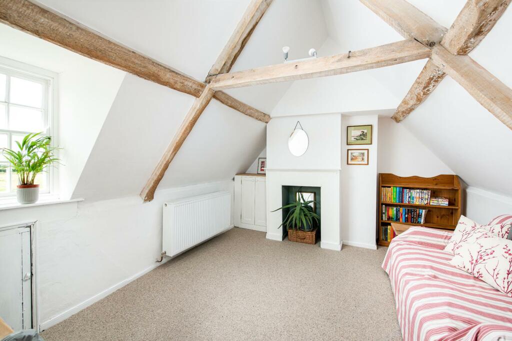 Bedroom6.jpg