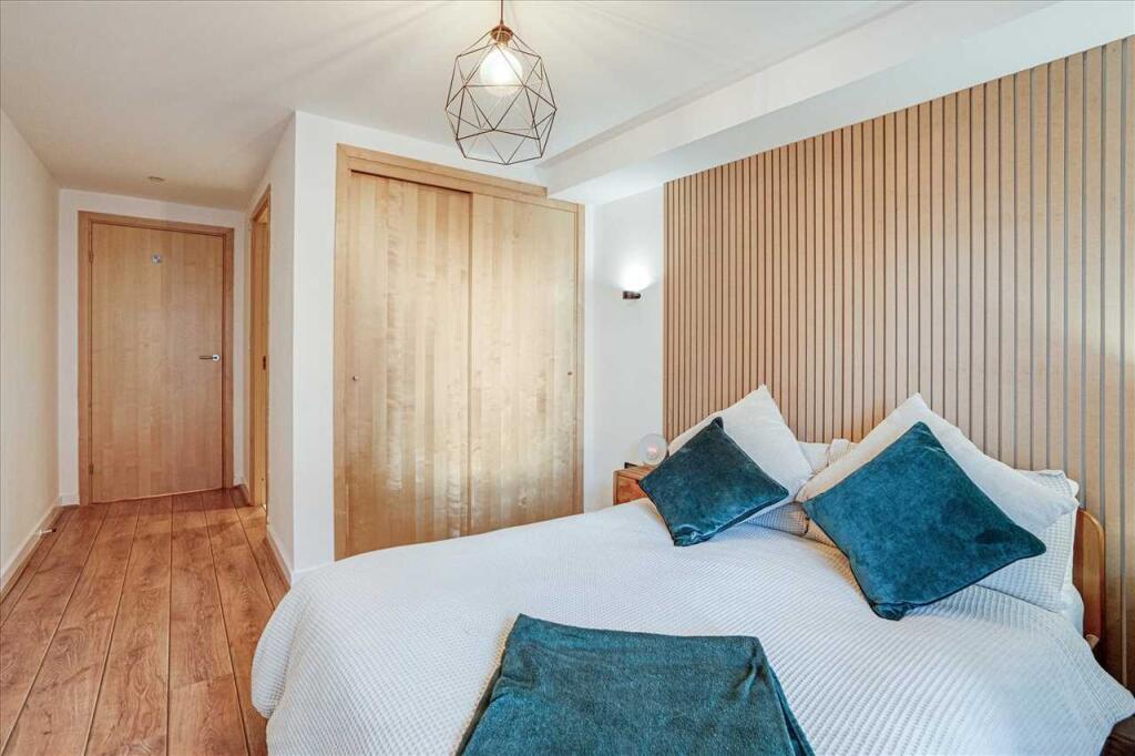 Bedroom One (2)