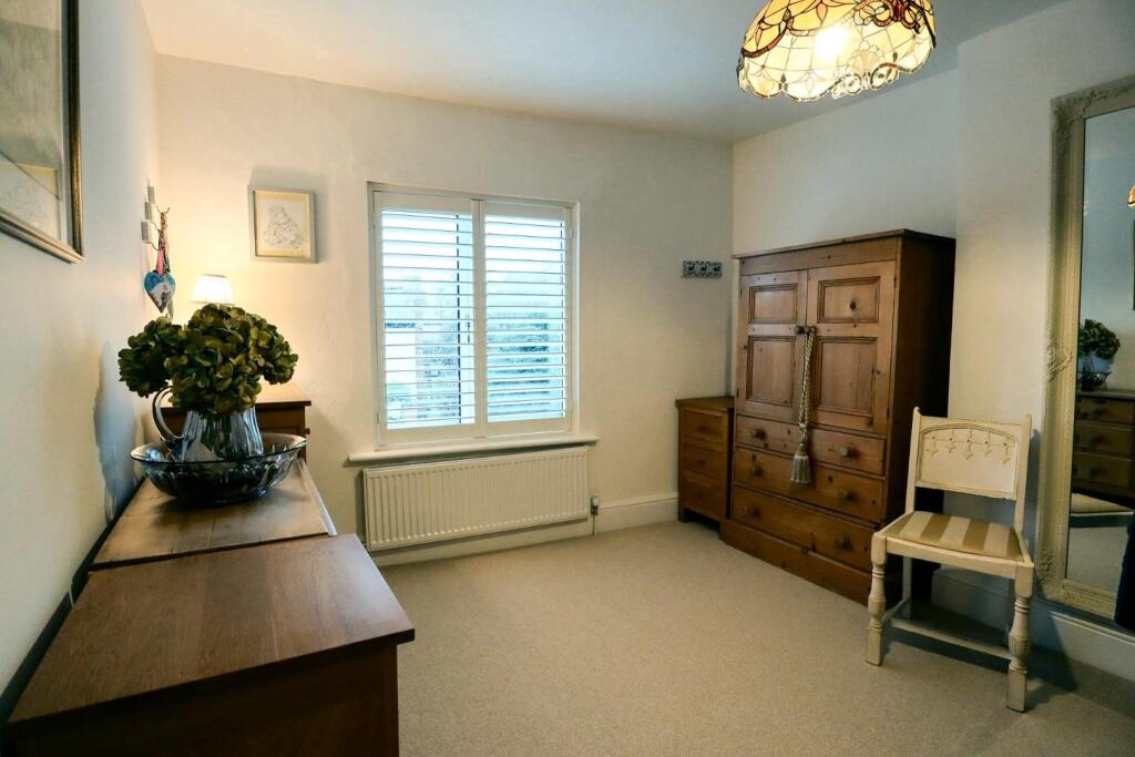 Bedroom 2.jpg