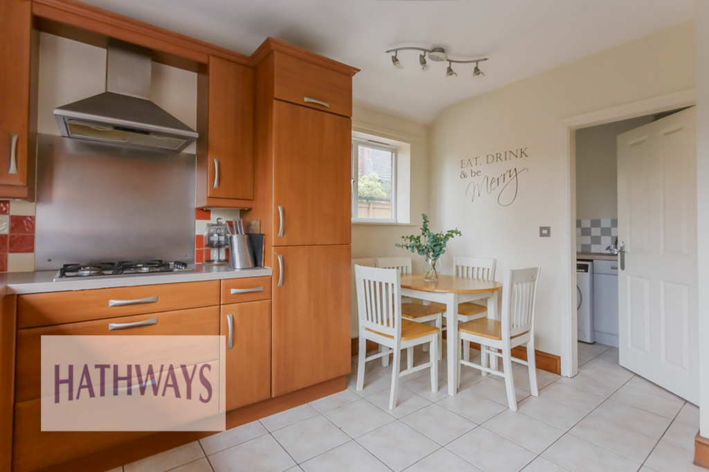 Fitted kitchen/breakfast room