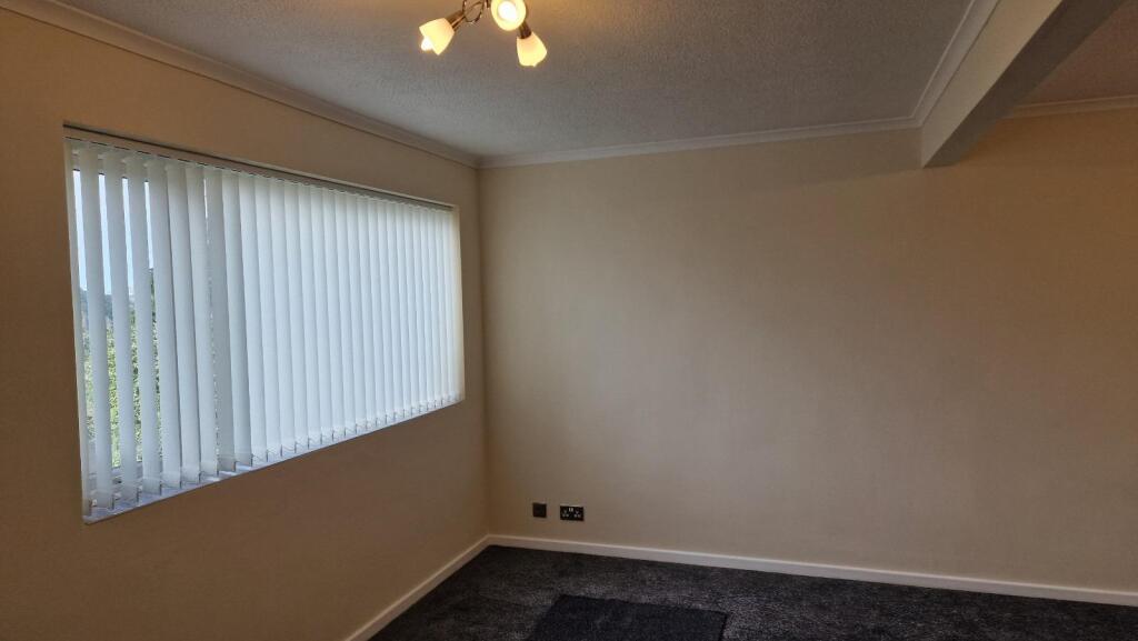 WhatsApp Image 2025-10-20 at 11.07.31_578f4927.jpg