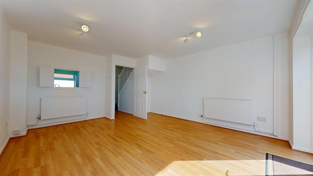 Bourne Gardens Living Room