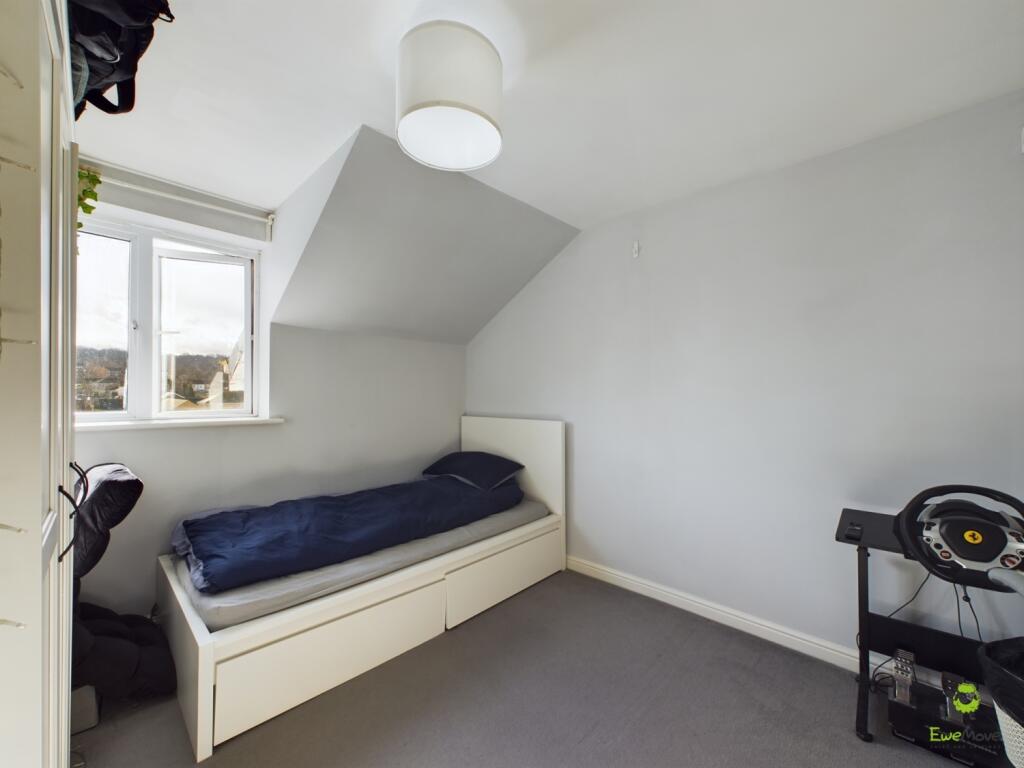 CAM04399G0-PR0032-STILL004