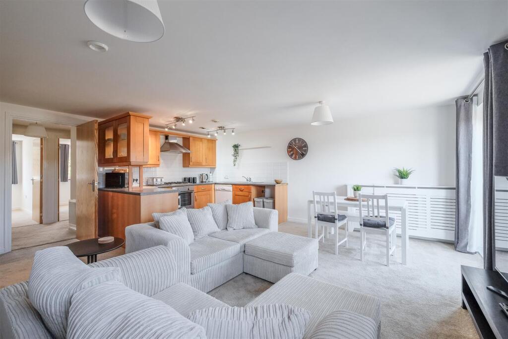 Kitchen/Living Room