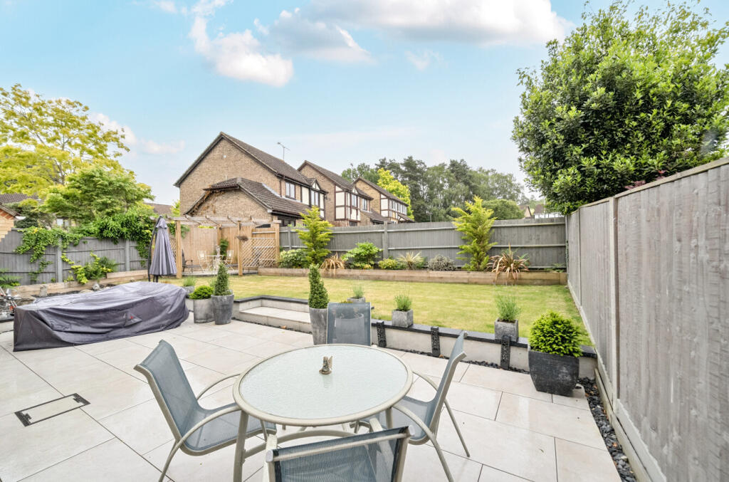 1300038-17-68358c...