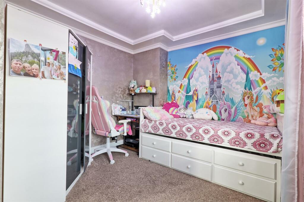 IMG_7276_7_8_easyHDR-interior3.jpg