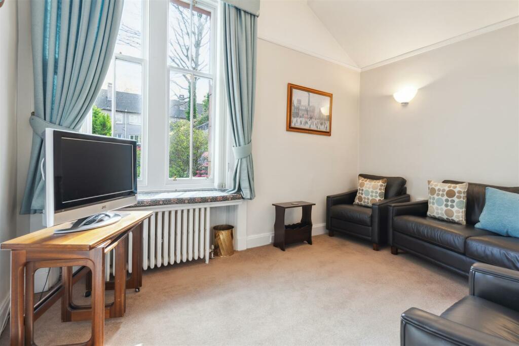 YATES HELLIER - 21 Larch Road (8 of 45).jpg