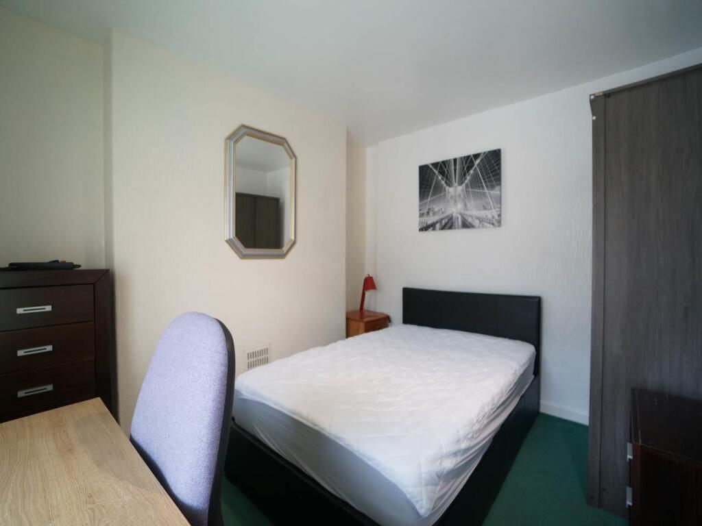 Bedroom 3.JPG