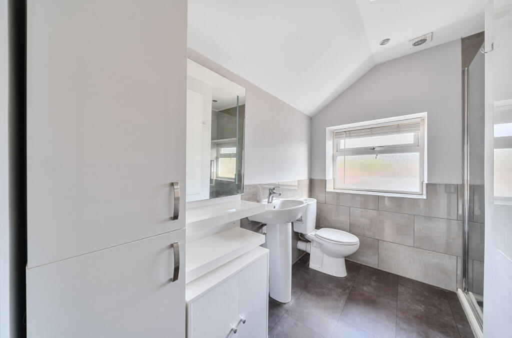 131611912685ae20015823