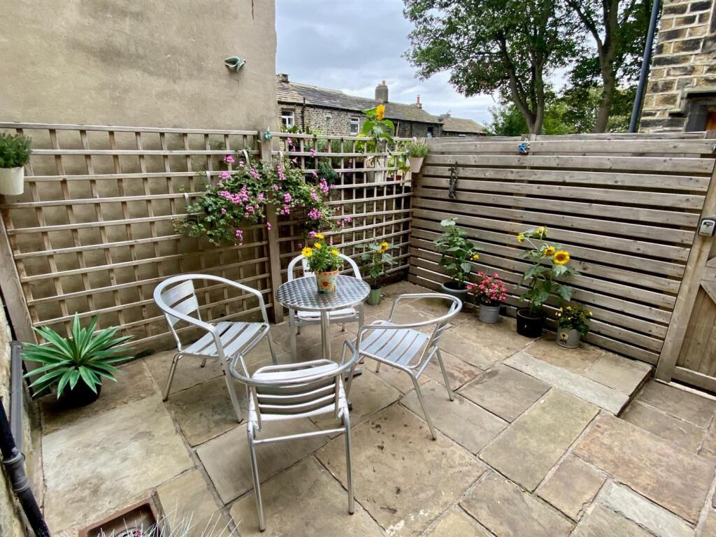 shared patio garden to rear - shared with 1 sharp 