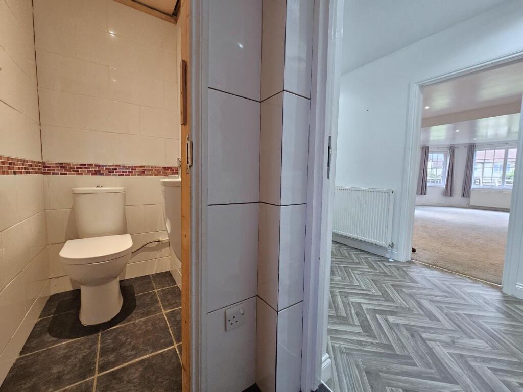 WC.jpg