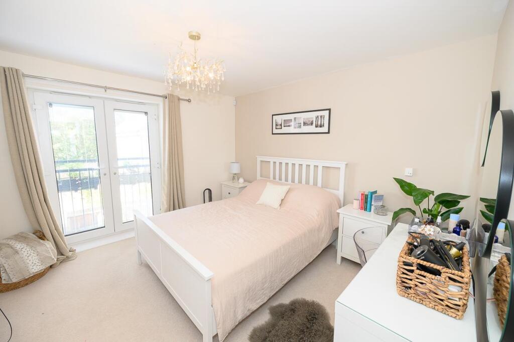 Bedroom one pic 2.jpg