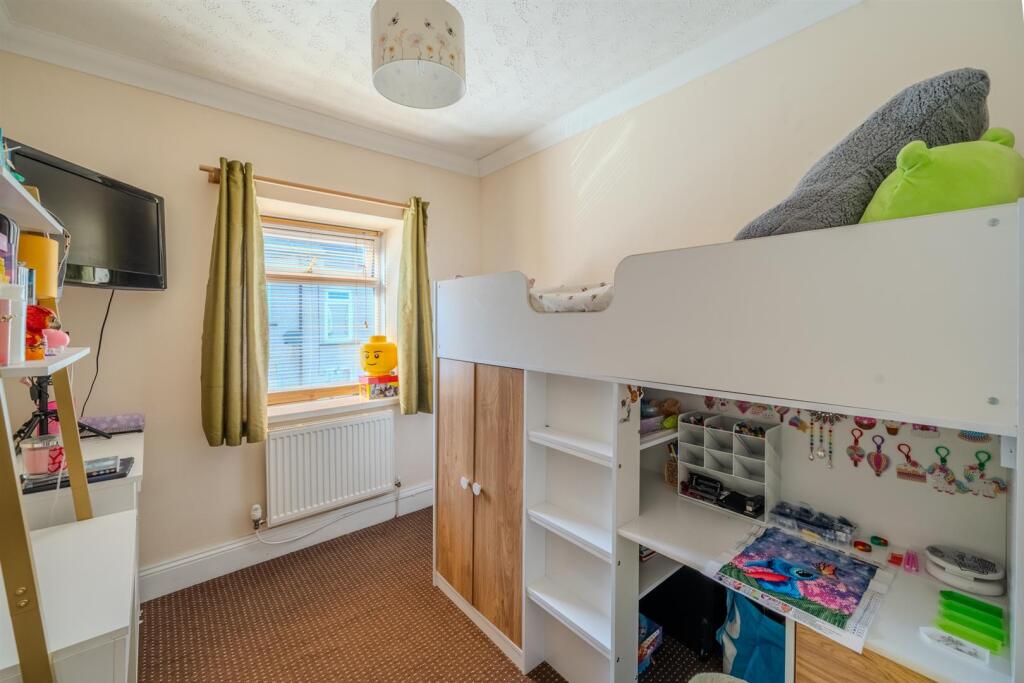 65 Commercial St-1.jpg