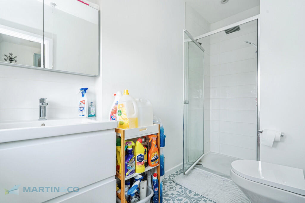 gu227ef-fa-dsc012...