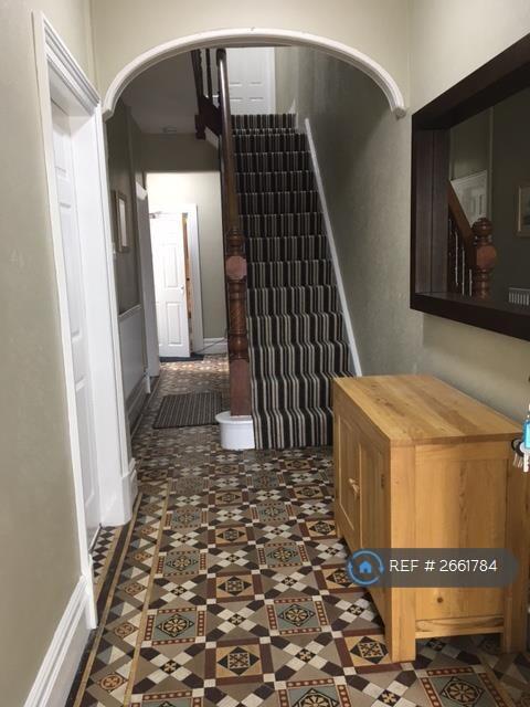 Grand Entrance Hallway