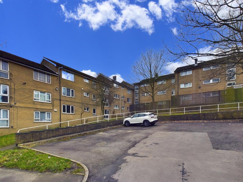 CAM02745G0-PR0110-STILL001 (1).jpg