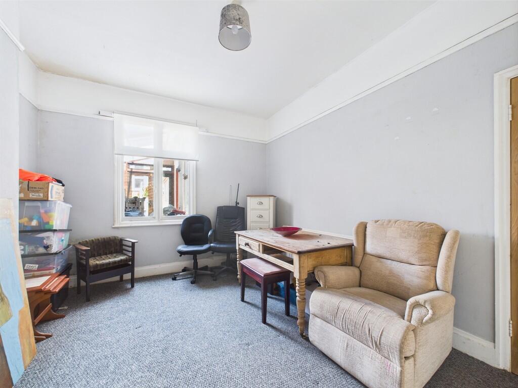 CAM02089G0-PR0478...