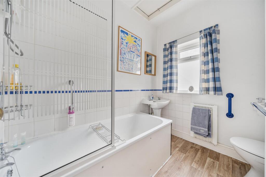 West End Farm, 5 West End