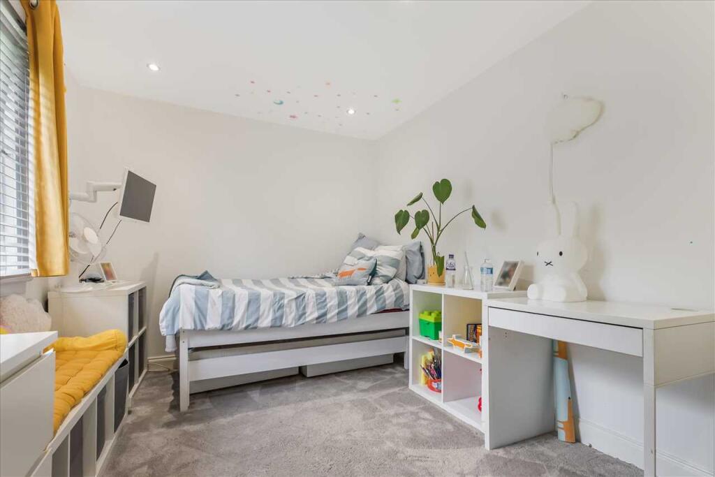 Bedroom Two (3)