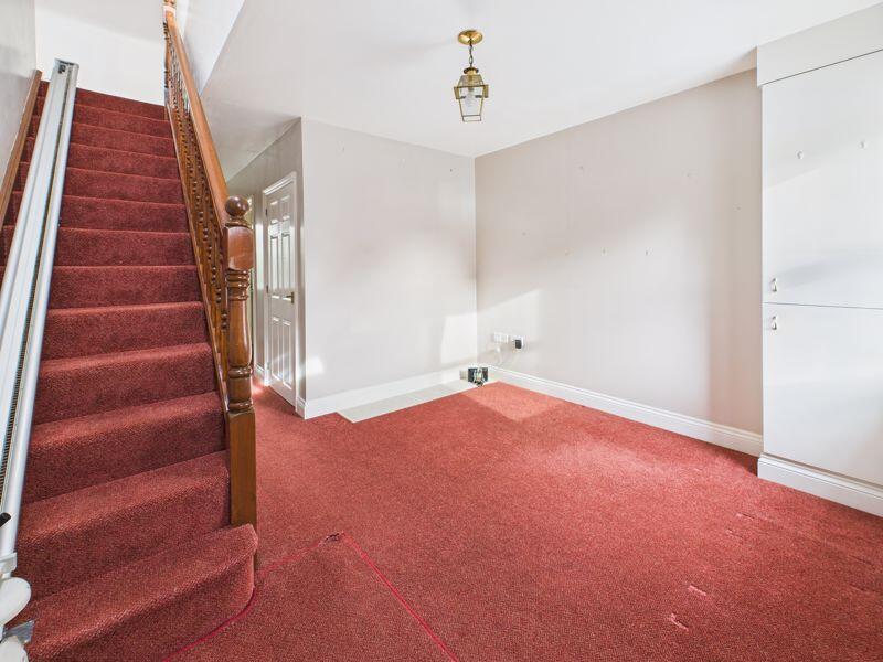 Snug/Office Entrance Space