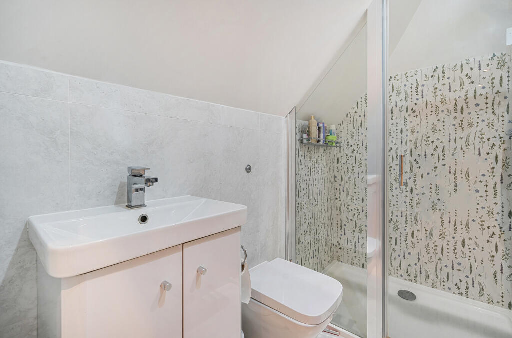 1386553-17-692db2...