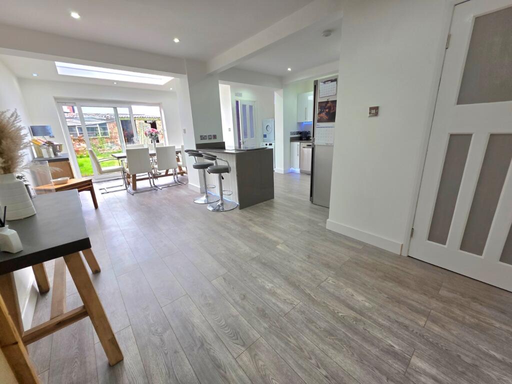 Kitchen/Dining/Livin