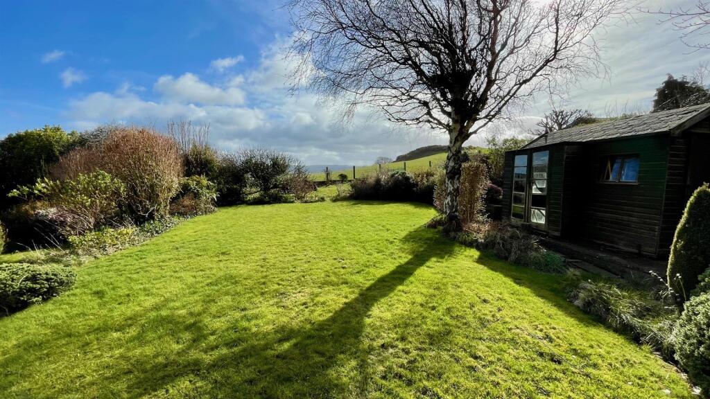 maes y castell 35 new view.jpg