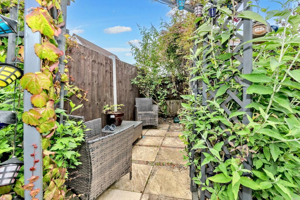 Garden / Sun Trap