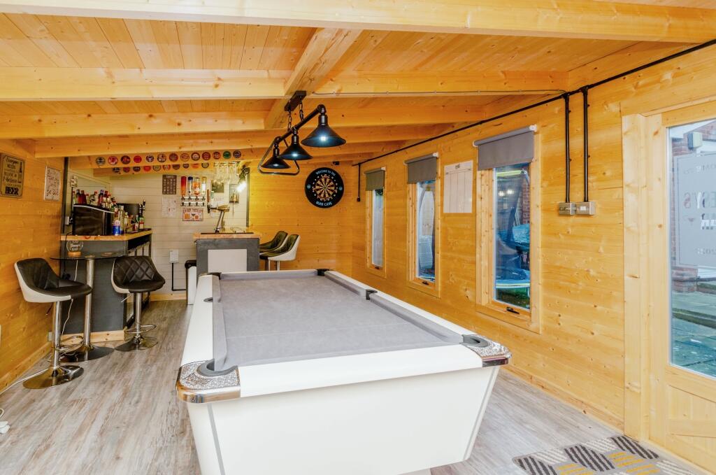 Cabin Bar