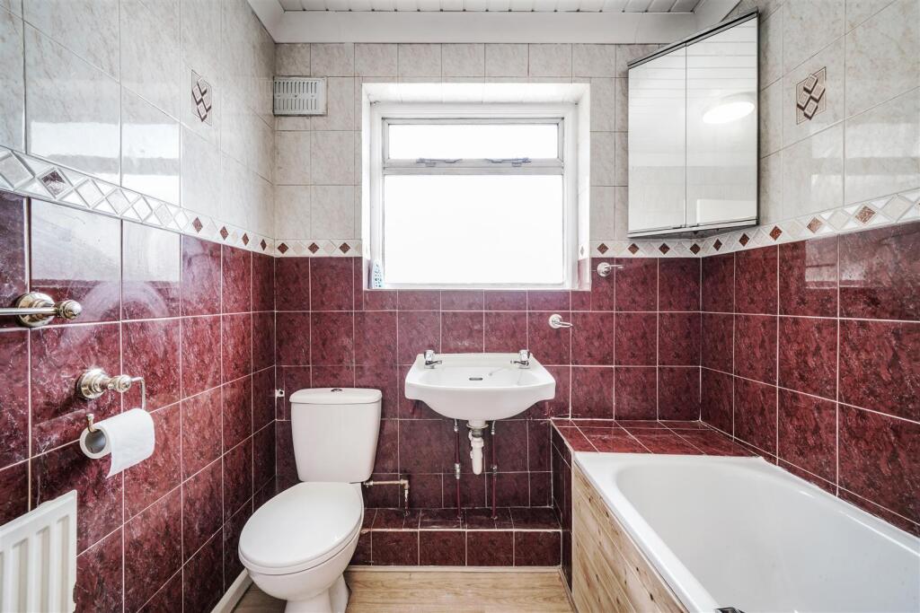 237 Harrow Road - RBvLoW7ISAeg1PveMfms.jpg