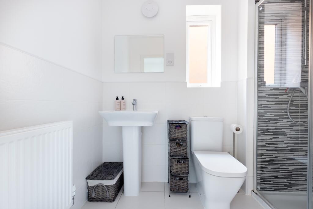 Ensuite Shower Room Paul Benson Ewemove Goole And 