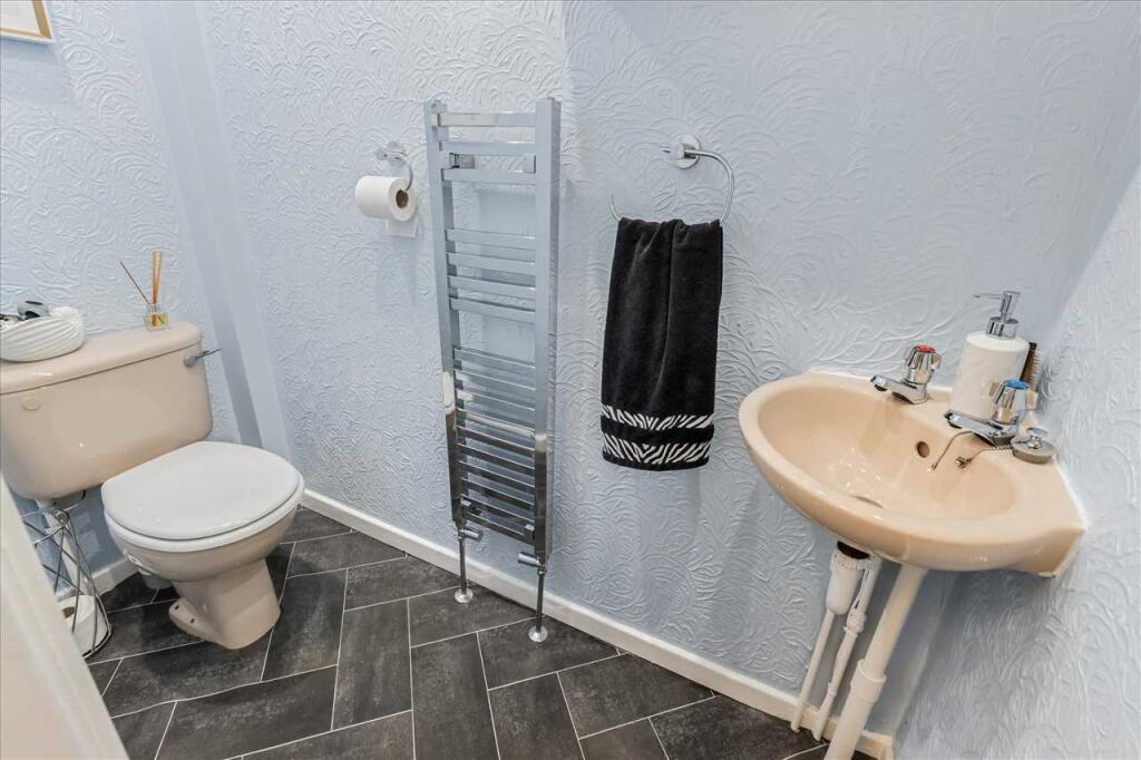 Lower Level WC