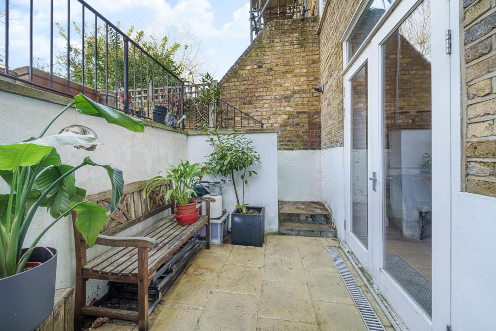 Patio.JPG