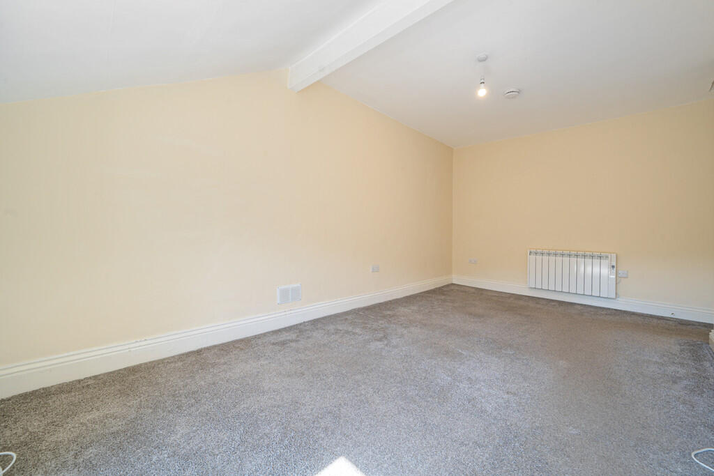 Top Floor Flat 2 ...