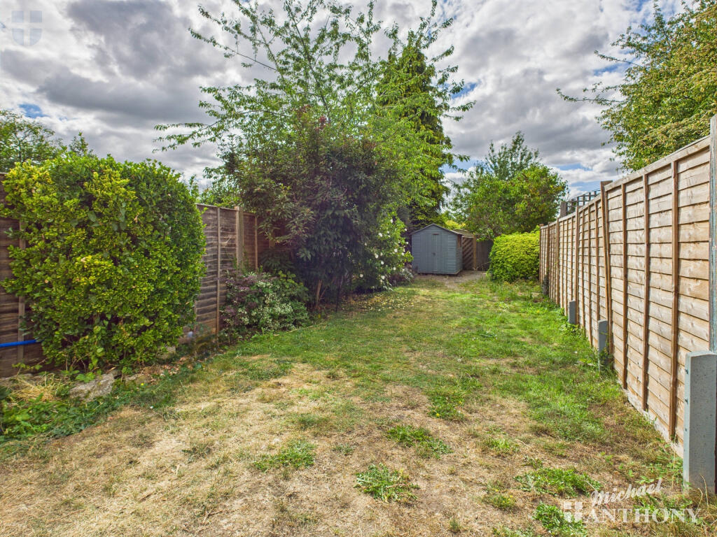 CAM03852G0-PR0389-STILL018