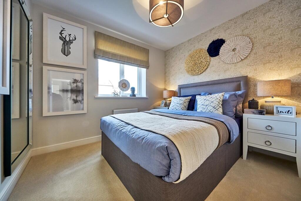 Spacious guest bedroom - typical Taylor Wimpey home