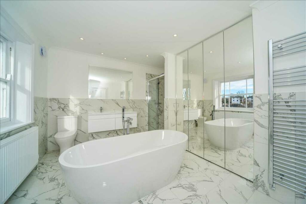 Ensuite Bathroom